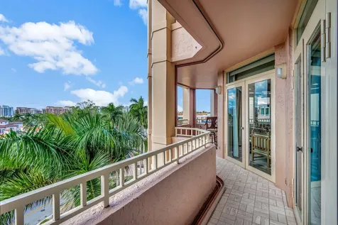 300 SE 5th Avenue Boca Raton FL 33432