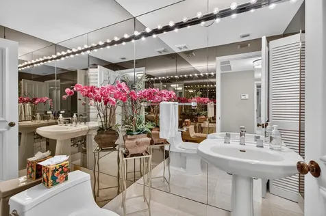 300 SE 5th Avenue Boca Raton FL 33432