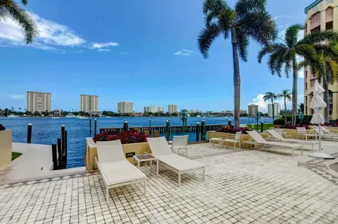 300 SE 5th Avenue Boca Raton FL 33432