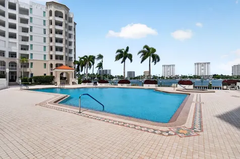 300 SE 5th Avenue Boca Raton FL 33432