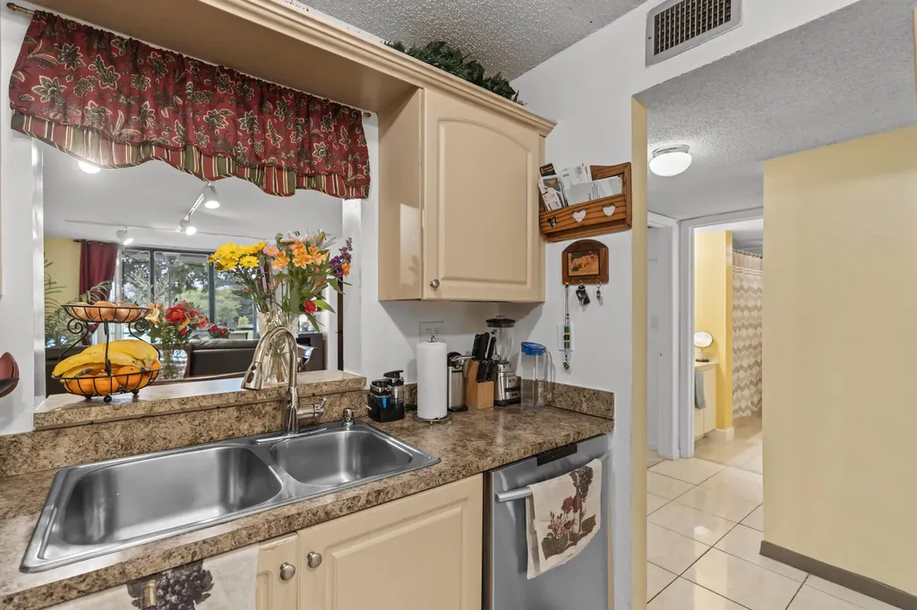 3100 NW 46th Street Oakland Park FL 33309