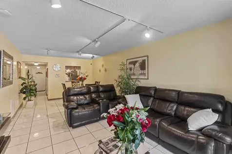 3100 NW 46th Street Oakland Park FL 33309