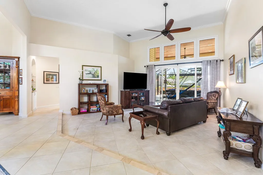8926 SE North Passage Way Jupiter FL 33469