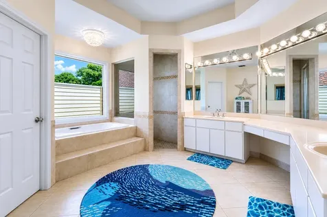 8926 SE North Passage Way Jupiter FL 33469