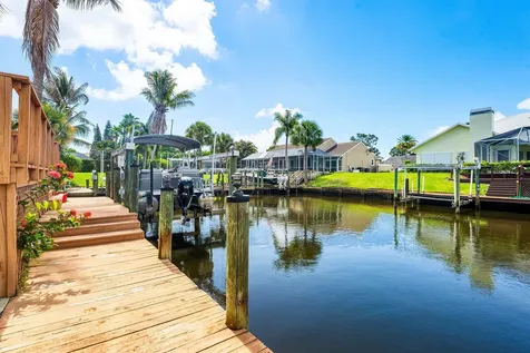 8926 SE North Passage Way Jupiter FL 33469