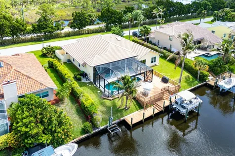 8926 SE North Passage Way Jupiter FL 33469