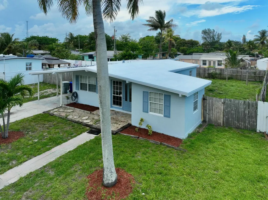 1601 NE 47th Street Pompano Beach FL 33064