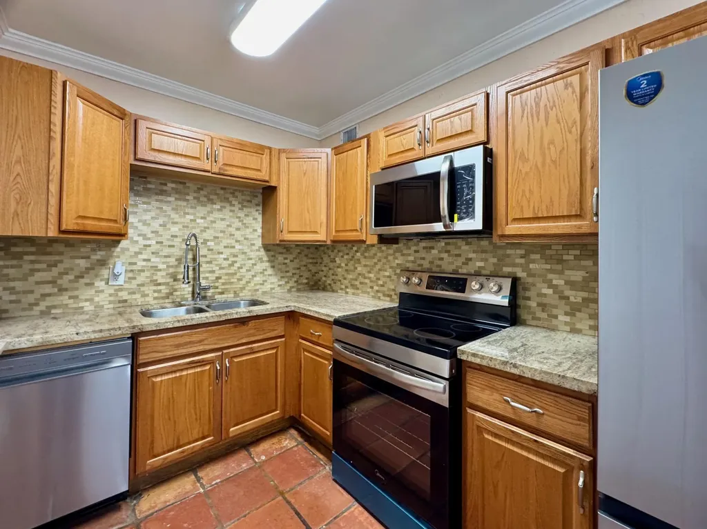 1601 NE 47th Street Pompano Beach FL 33064