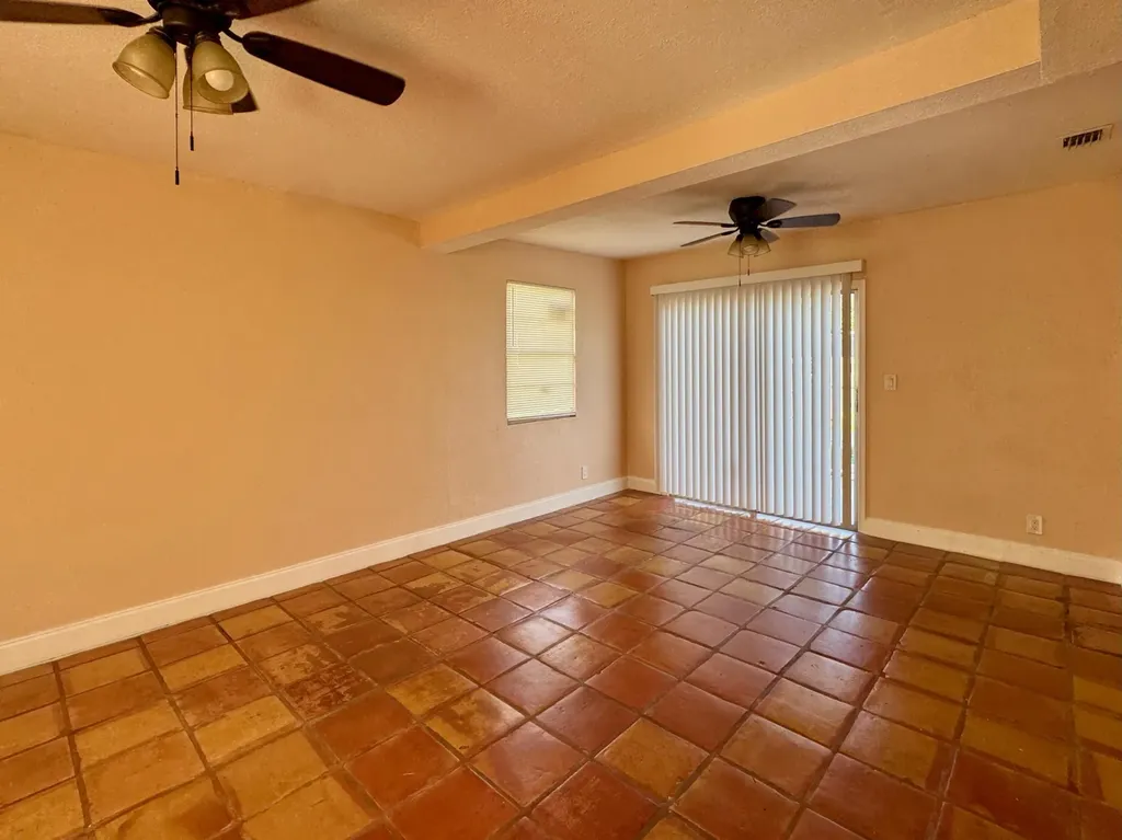 1601 NE 47th Street Pompano Beach FL 33064