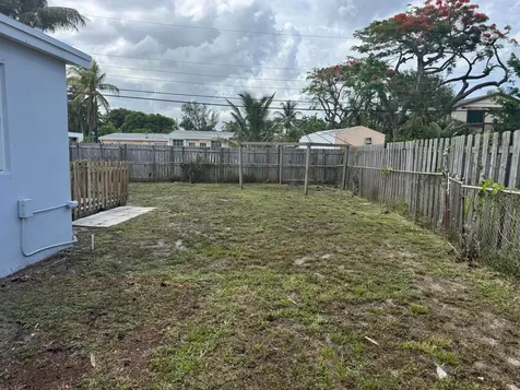 1601 NE 47th Street Pompano Beach FL 33064