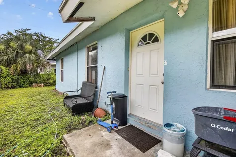 2842 NW 9th Place Fort Lauderdale FL 33311