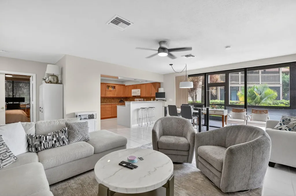 19181 Sabal Lake Drive Boca Raton FL 33434