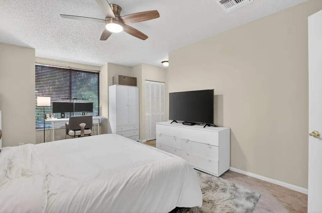 19181 Sabal Lake Drive Boca Raton FL 33434