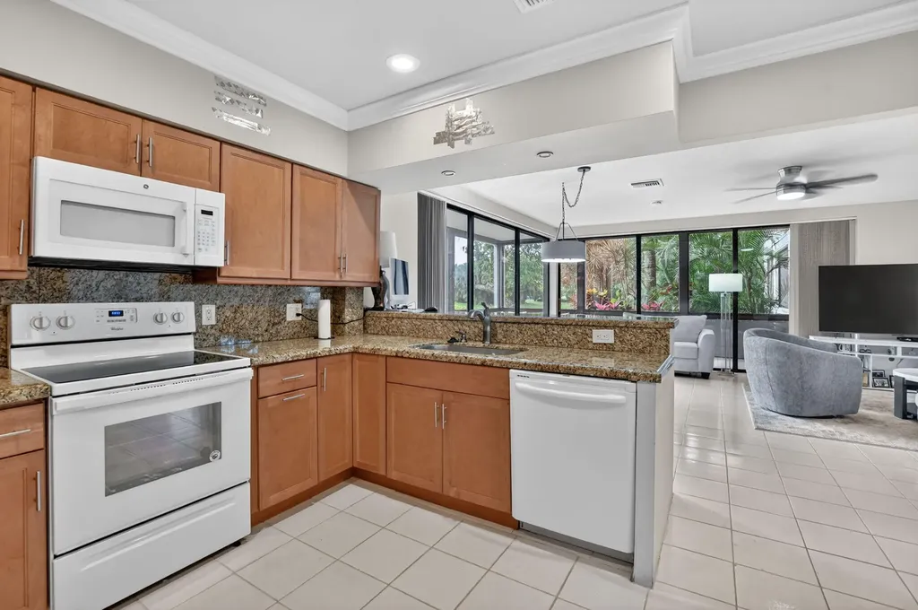19181 Sabal Lake Drive Boca Raton FL 33434
