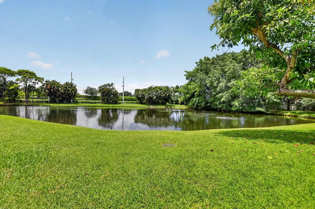 19181 Sabal Lake Drive Boca Raton FL 33434