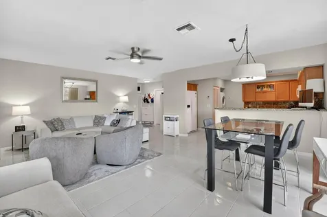 19181 Sabal Lake Drive Boca Raton FL 33434