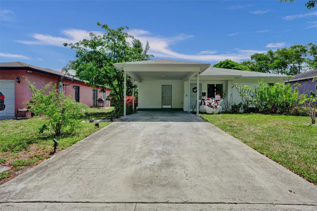 1590 NW 7th Lane Pompano Beach FL 33060