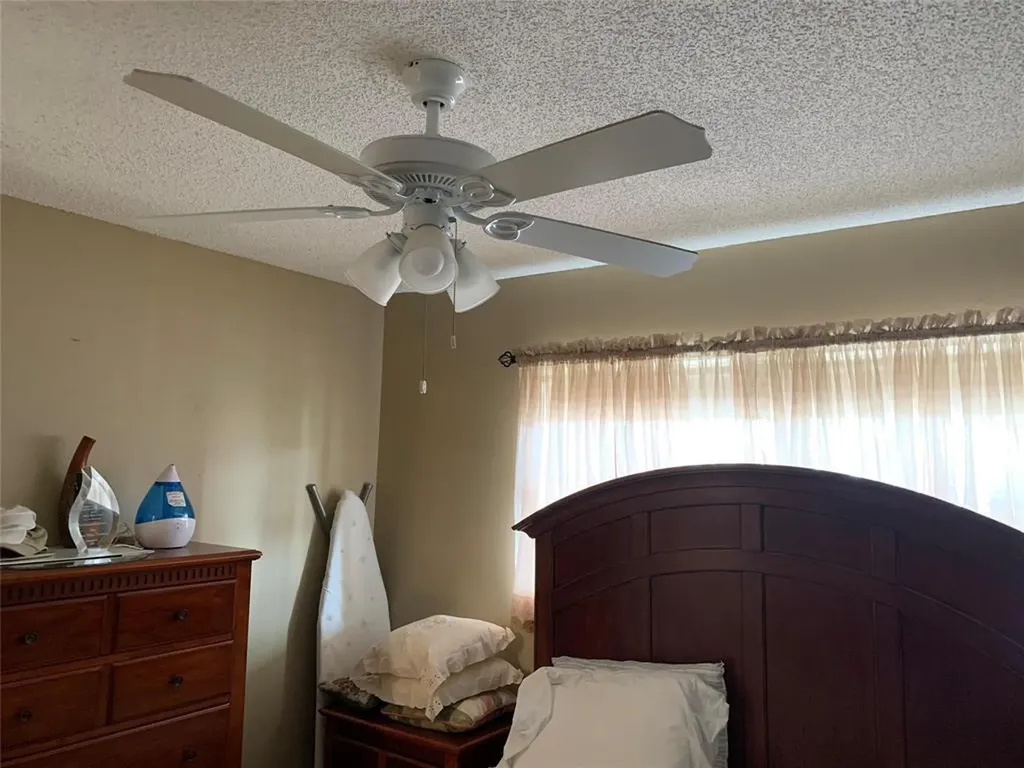 8080 N Sunrise Lakes N Sunrise FL 33322