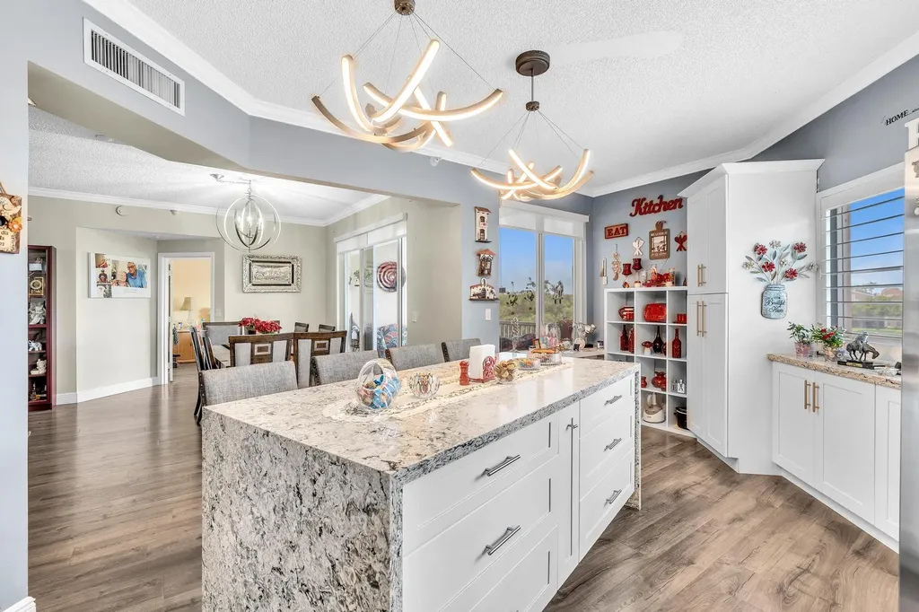7647 Southampton Terrace Tamarac FL 33321
