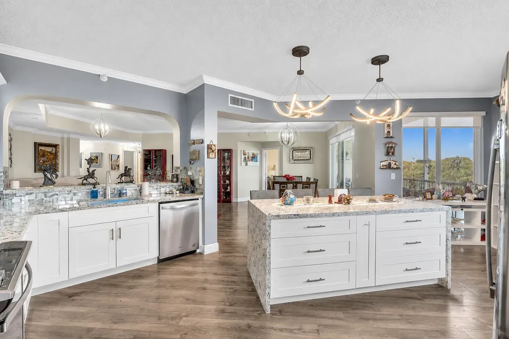 7647 Southampton Terrace Tamarac FL 33321