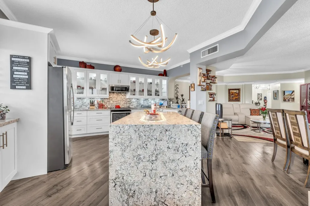 7647 Southampton Terrace Tamarac FL 33321