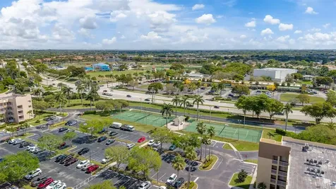 7647 Southampton Terrace Tamarac FL 33321