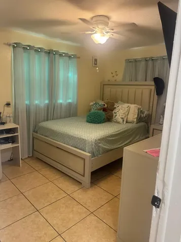 7160 NW 24th Street NW Sunrise FL 33313