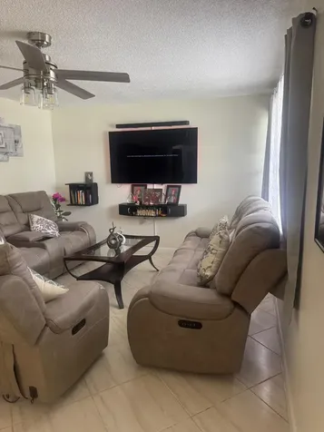 7160 NW 24th Street NW Sunrise FL 33313