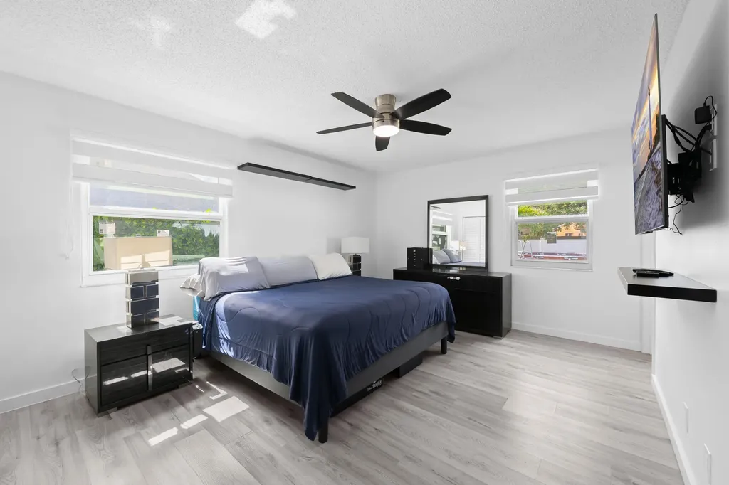 18833 Cloud Lake Circle Boca Raton FL 33496