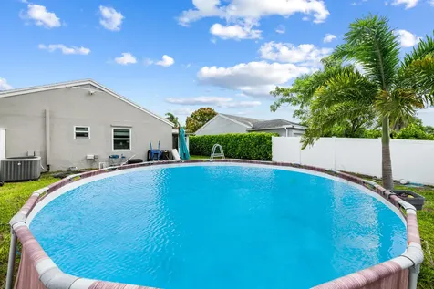 18833 Cloud Lake Circle Boca Raton FL 33496
