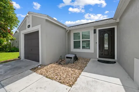 18833 Cloud Lake Circle Boca Raton FL 33496