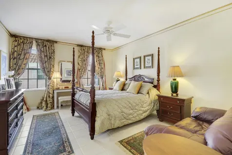 77 Laurel Oaks Circle Tequesta FL 33469