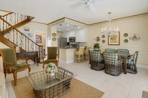 77 Laurel Oaks Circle Tequesta FL 33469