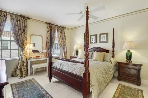 77 Laurel Oaks Circle Tequesta FL 33469