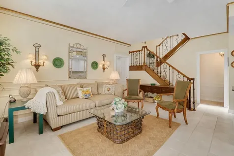 77 Laurel Oaks Circle Tequesta FL 33469