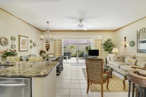 77 Laurel Oaks Circle Tequesta FL 33469
