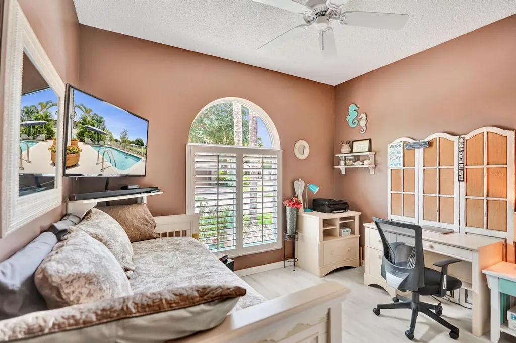 6672 Remington Place Lake Worth FL 33463