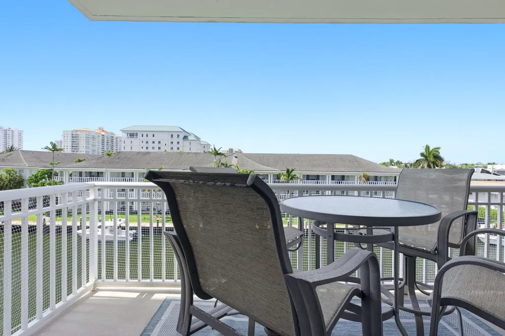 2880 NE 33rd Court Fort Lauderdale FL 33306