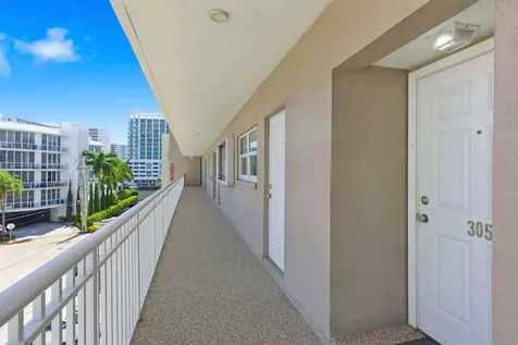2880 NE 33rd Court Fort Lauderdale FL 33306