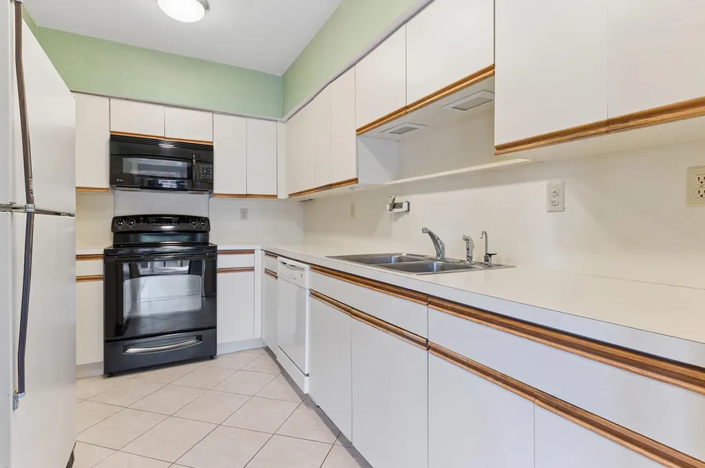 800 Andrews Avenue Delray Beach FL 33483