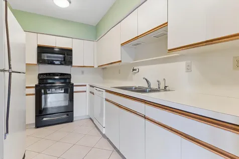800 Andrews Avenue Delray Beach FL 33483