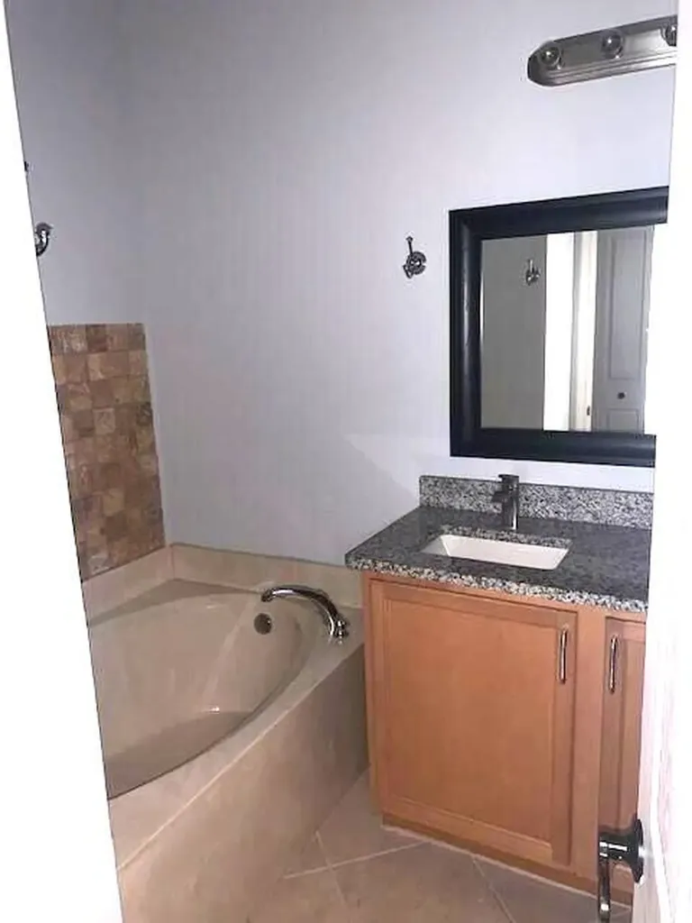 10480 SW Stephanie Way Port St Lucie FL 34987