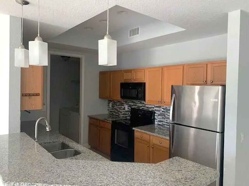 10480 SW Stephanie Way Port St Lucie FL 34987
