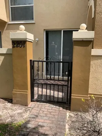 2905 Hidden Hills Road West Palm Beach FL 33411