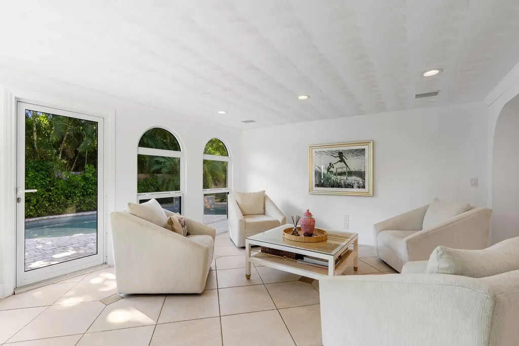 35 Anna Street Ocean Ridge FL 33435