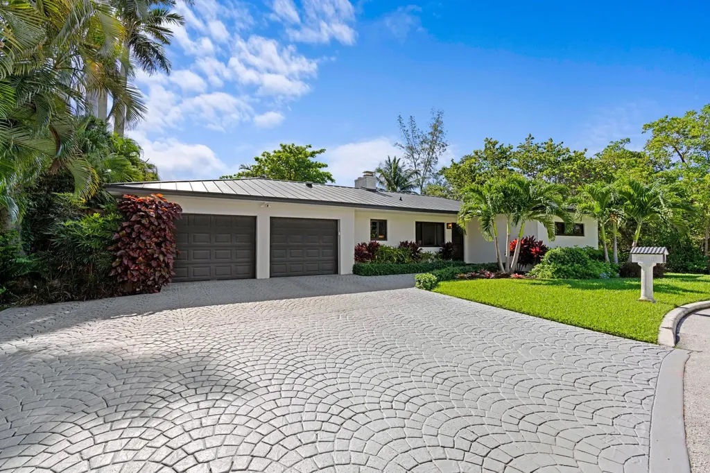 35 Anna Street Ocean Ridge FL 33435