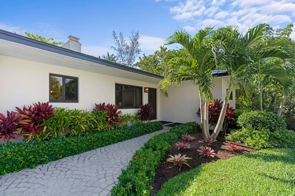 35 Anna Street Ocean Ridge FL 33435