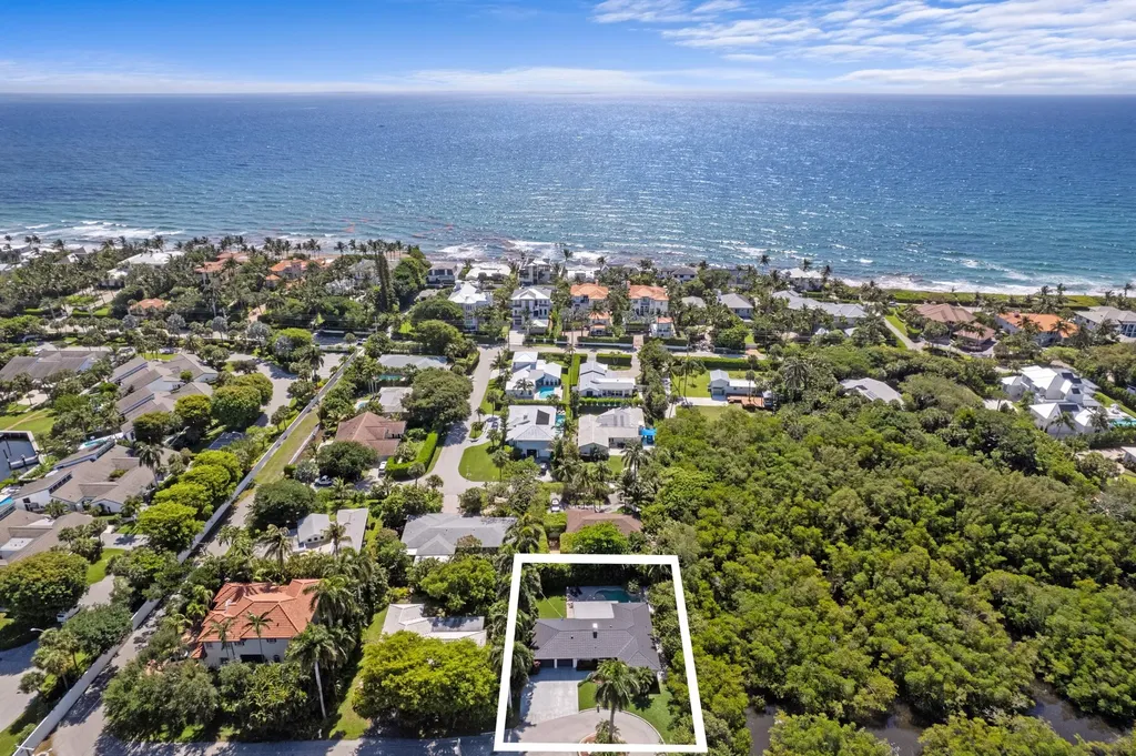 35 Anna Street Ocean Ridge FL 33435