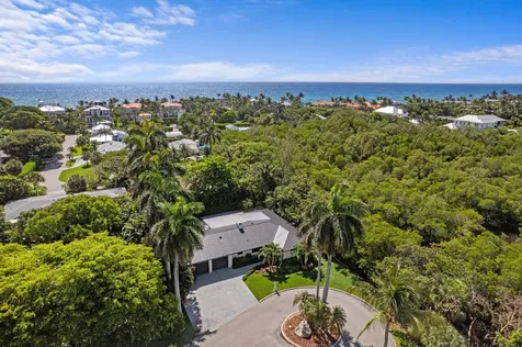 35 Anna Street Ocean Ridge FL 33435