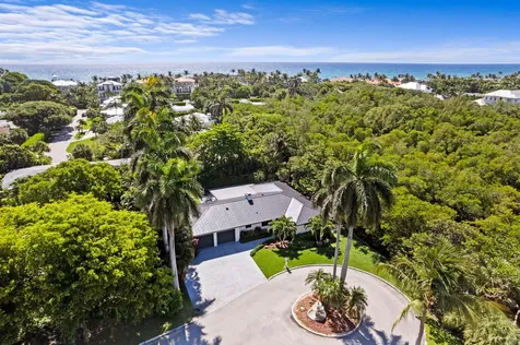 35 Anna Street Ocean Ridge FL 33435